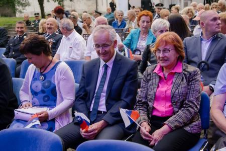 Župan Matej Slapar ob dnevu državnosti »Ko narod stoji odločno, z vero v svoje vrednote in pravice, postane nepremagljiv.«  (6)